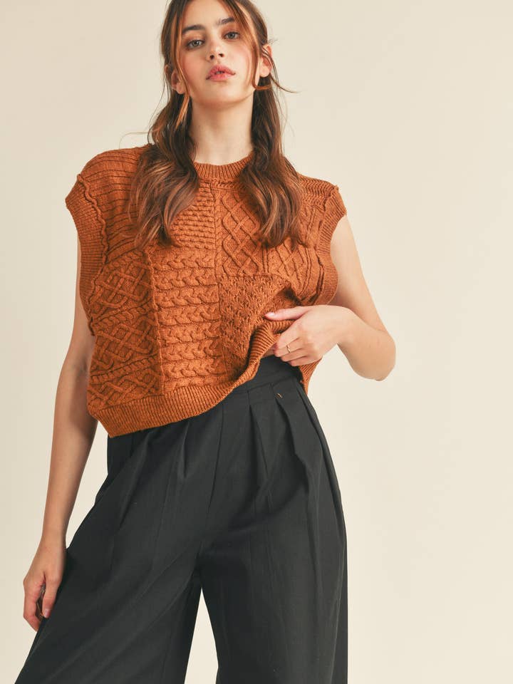 &MERCI – wholesale Tröjväst – Dam – MÖNSTRAD KABELSTICKAD VÄST MSW102234