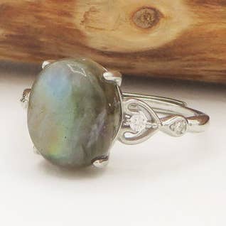 NYMA ~ Anello regolabile in Labradorite naturale per la vendita all'ingrosso da parte di Atisha Spiritual Shop