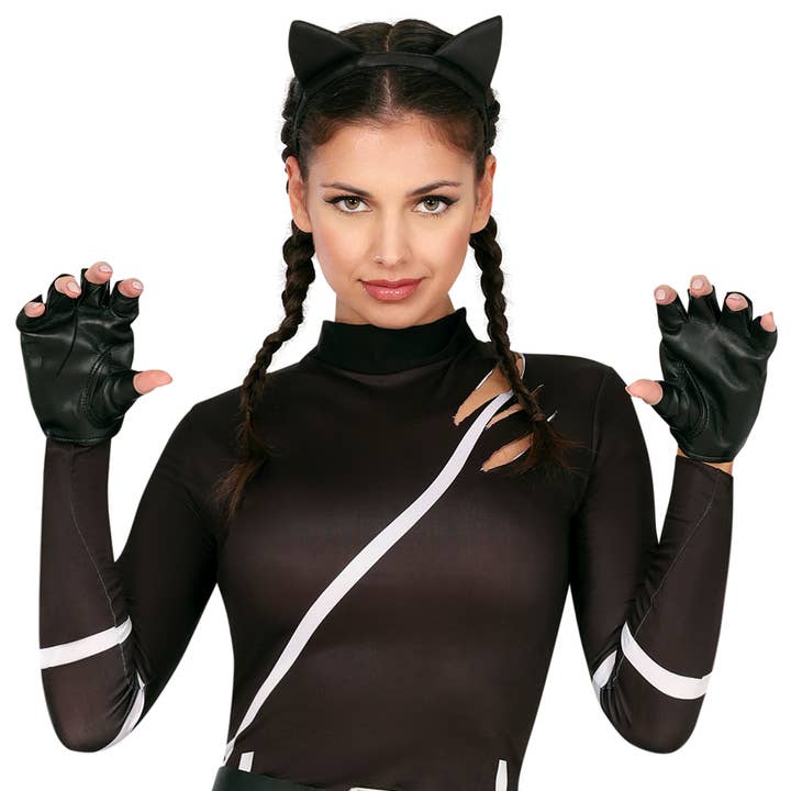 Black Cat for wholesale by Fiestas Guirca