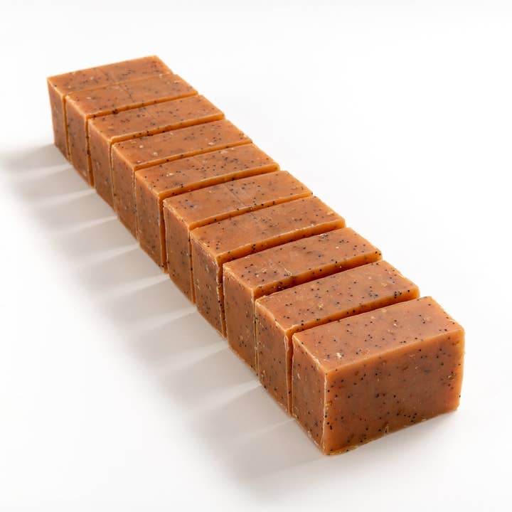 Gardeners’ Soap Brick – Cut 1.5kg for wholesale by The Fragrance House Group