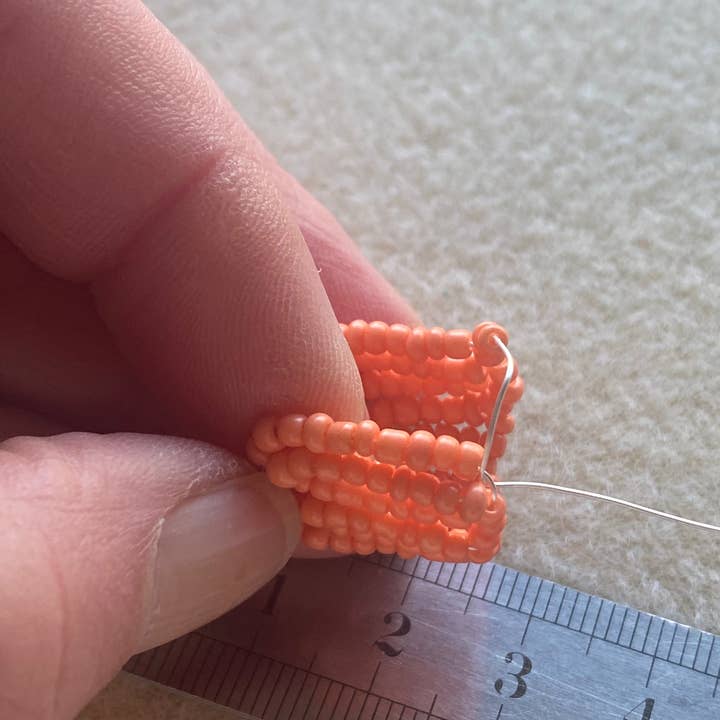 The Beaded Garden - Wholesale DIY craft kit - Daffodil Beaded Flower Craft Kit - A creative gift idea.4