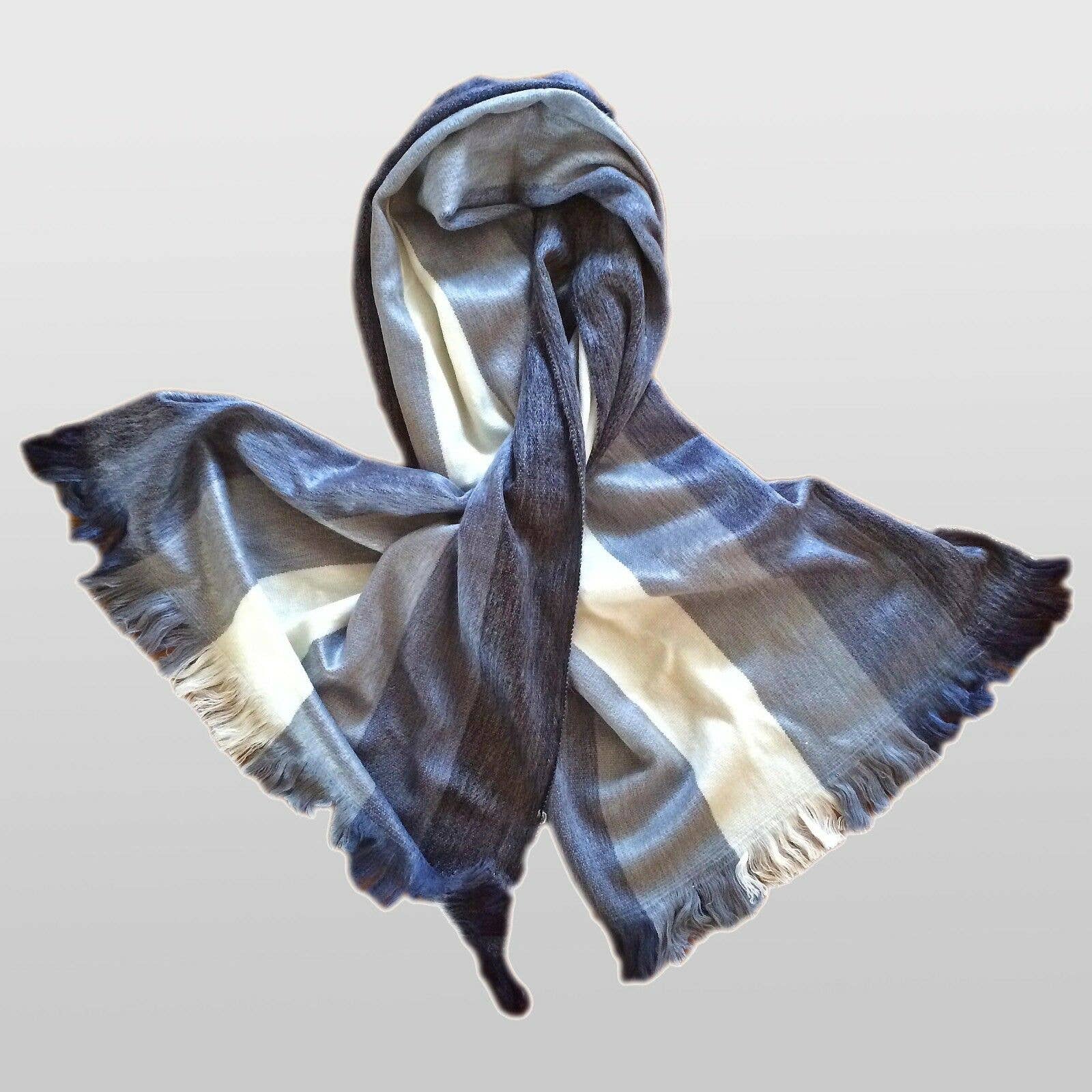 ECUALAMA - Vendita all'ingrosso Sciarpa - Donna - Lotto all'ingrosso di 35 sciarpe/sciarpe calde e morbide in lana di alpaca fatte a mano5