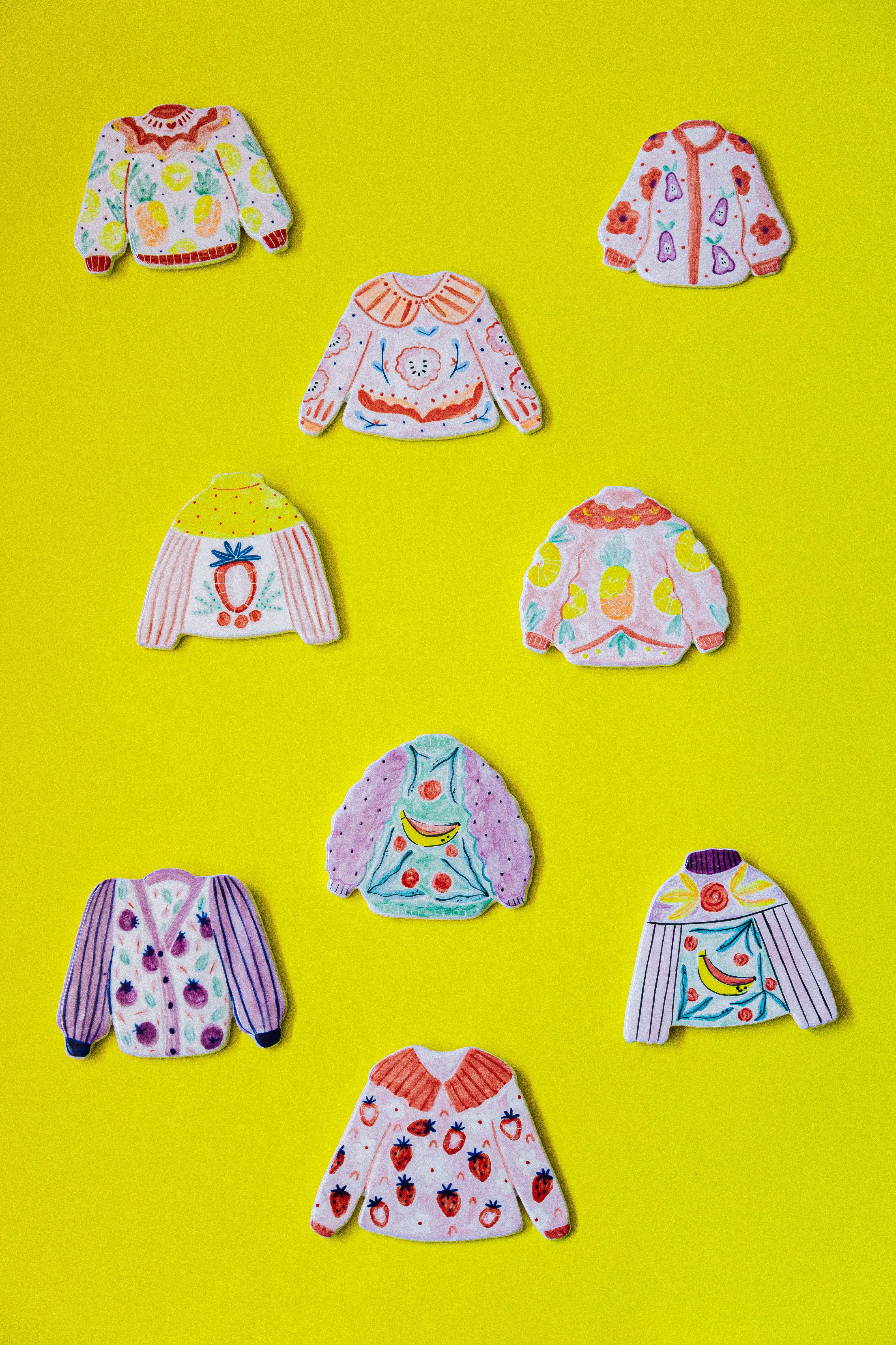 The BaiTay - Wholesale Wall Accent - Ceramic Orange vest
1