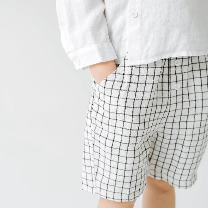 Remi Boys Linen Shorts in Grid Made in Lithuania for wholesale by lekokko