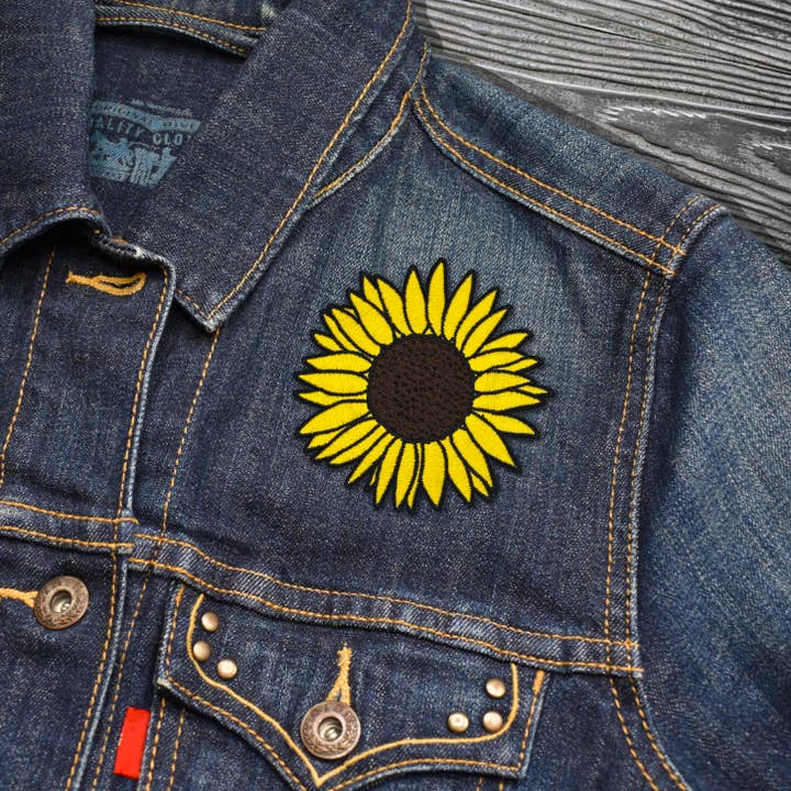 Clayton Jewelry Labs - Wholesale Patch - Sunflower Embroidered Iron-on Patch1