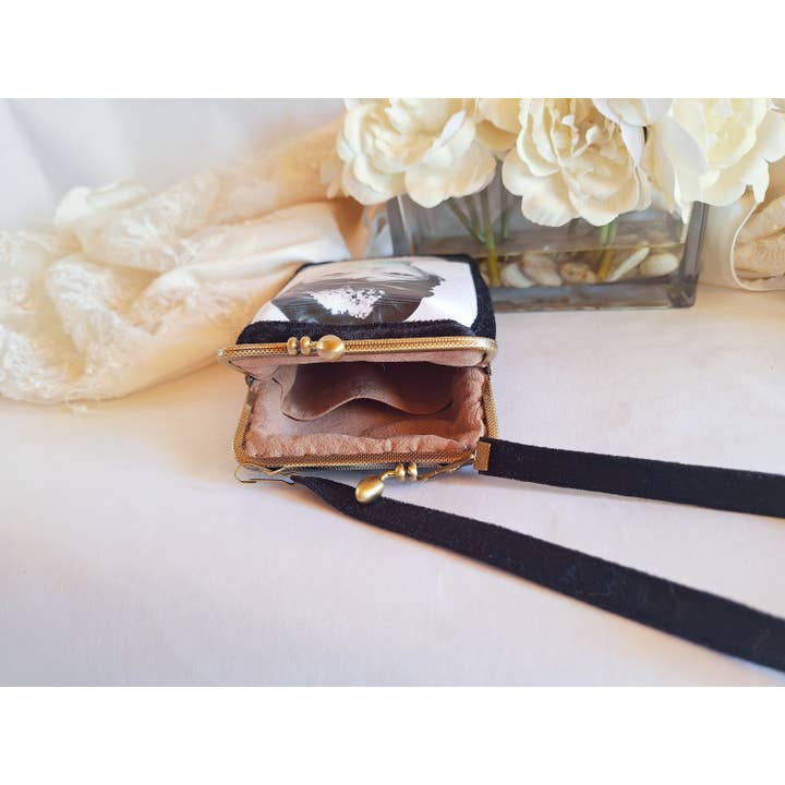 LeisTextileStudio - Wholesale Clutch Bag - Women's - Audrey Hepburn Bubblegum Velvet Phone Clutch Handbag2