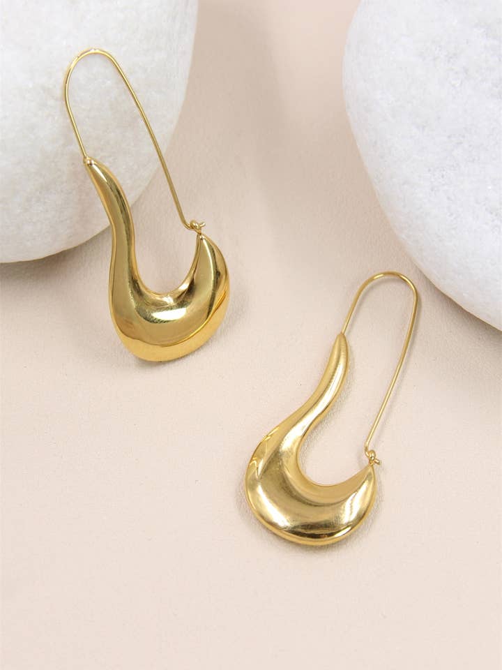 Natural Elegance Earrings in Stainless Steel for wholesale by BELLISSIMA BIJOUX