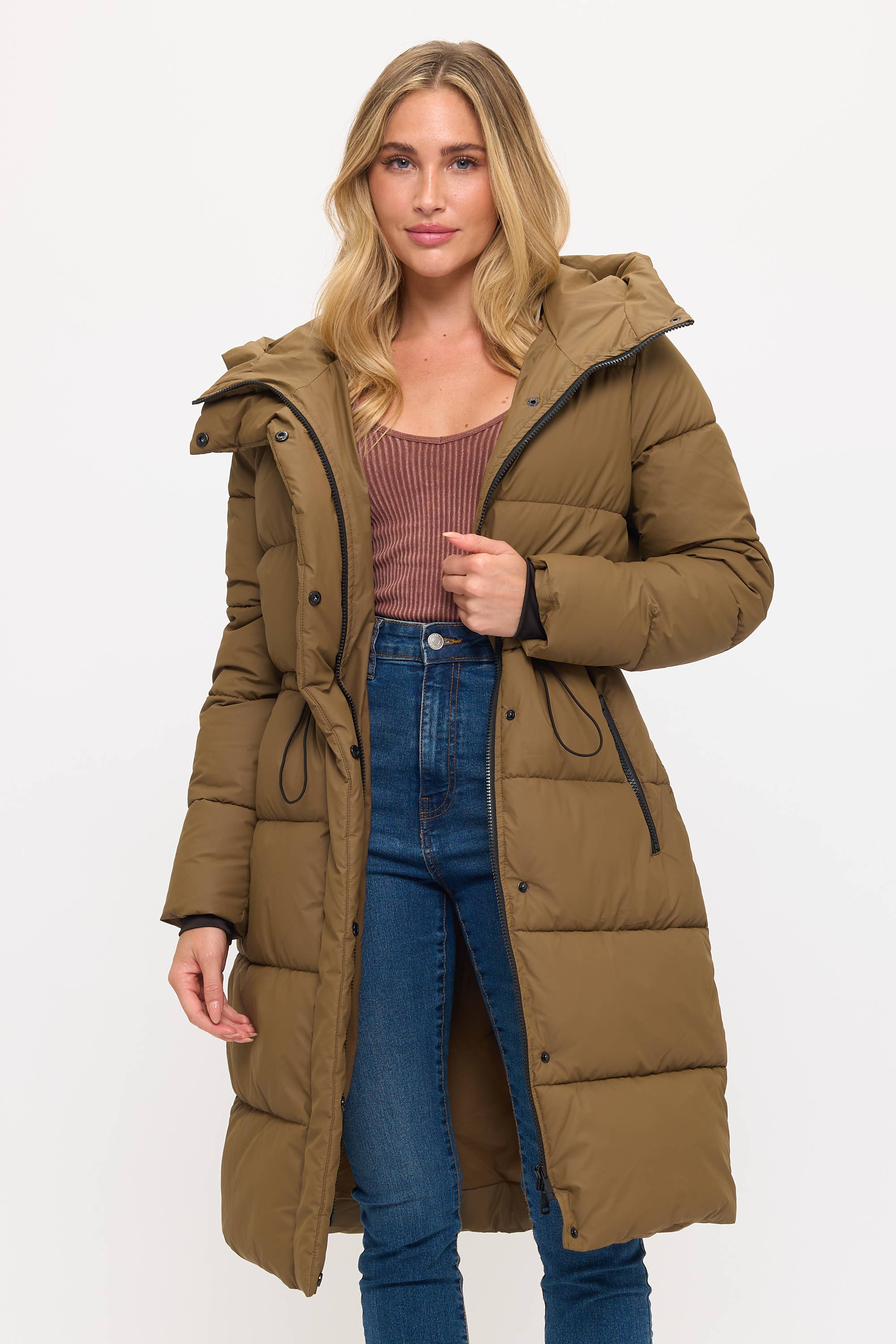 Coalition Apparel Inc - Wholesale Pufferjack - Dames - CLANP0112: Nordic Luxe Gewatteerde Jas met Capuchon9