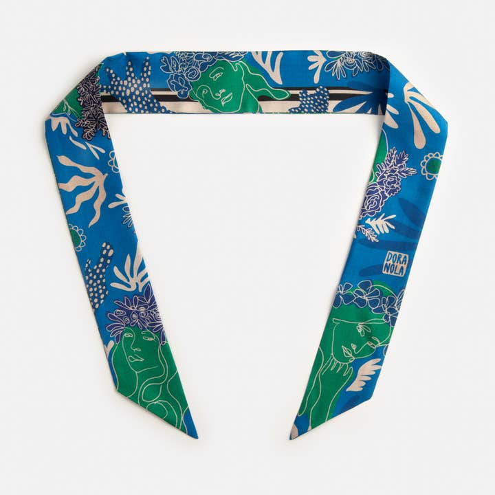 Sergé de soie Queen pour la vente par Dora Nola