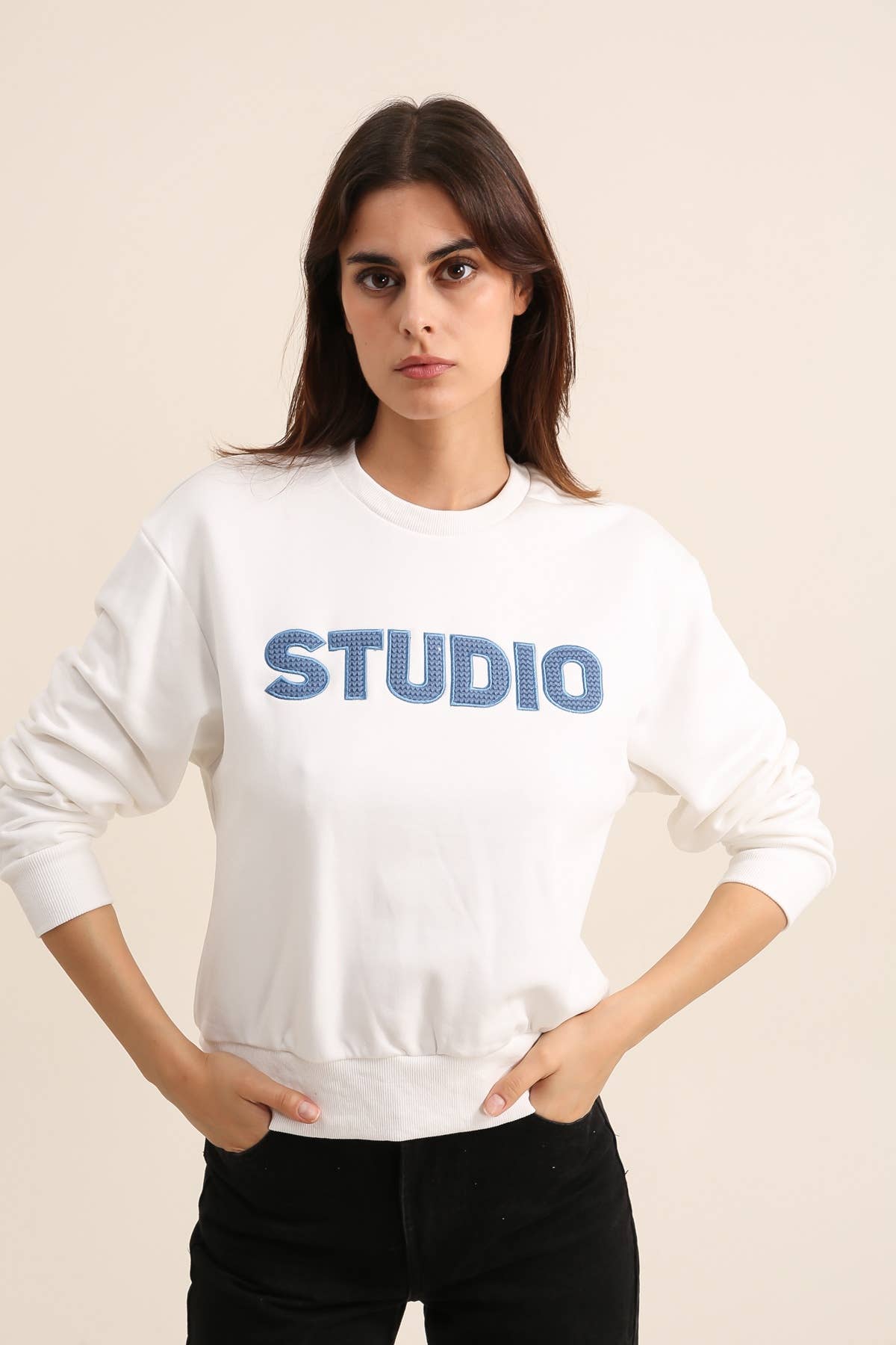 Daphnea - Wholesale Sweatshirt - Women's - 31859 “STUDIO” SWEATSHIRT4