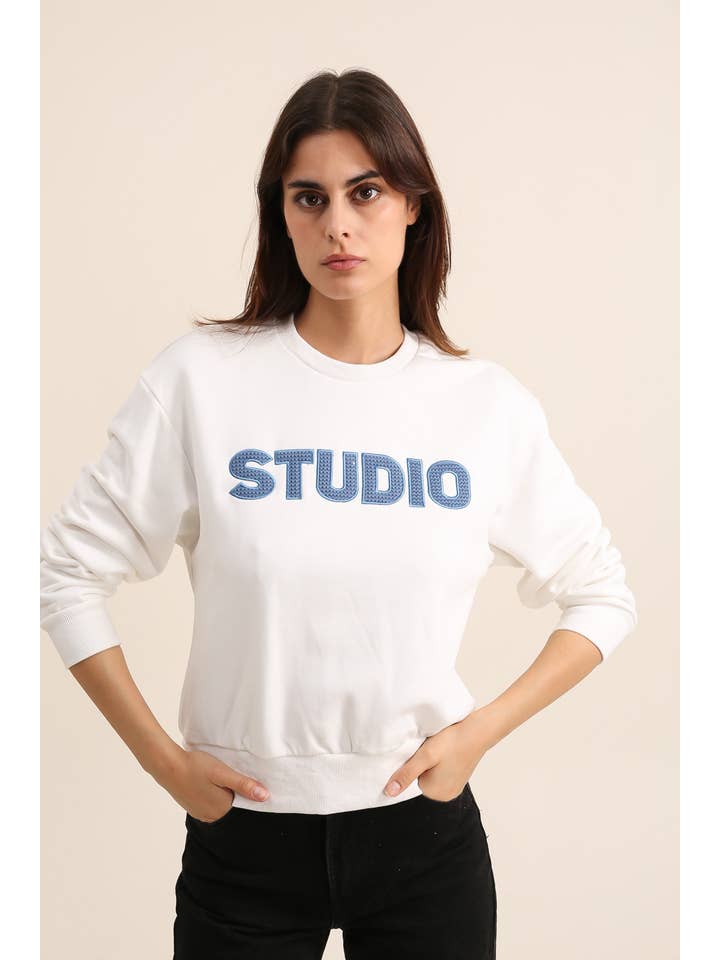 Daphnea - Wholesale Sweatshirt - Women's - 31859 “STUDIO” SWEATSHIRT4
