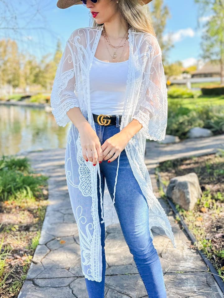 Witte Vlinder Gedrukte Kant Doorzichtige Elegante Lichtgewicht Kimono voor wholesale door AMOLI