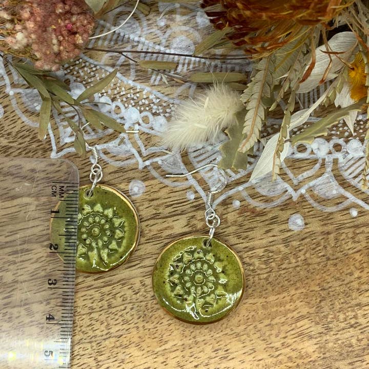 Wolf and Clay Pty Ltd - Wholesale Dangle Earrings - Viola - Porcelain Earrings with Gold finish6