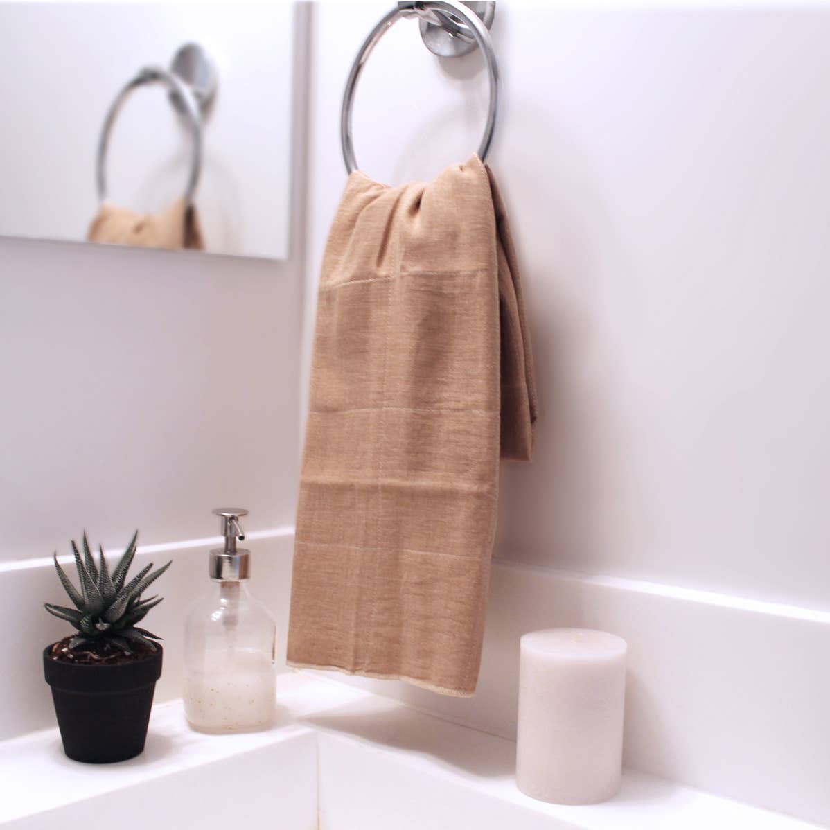 Japan Best - Wholesale Hand Towel - High Absorbency Hand Towel - Organic3