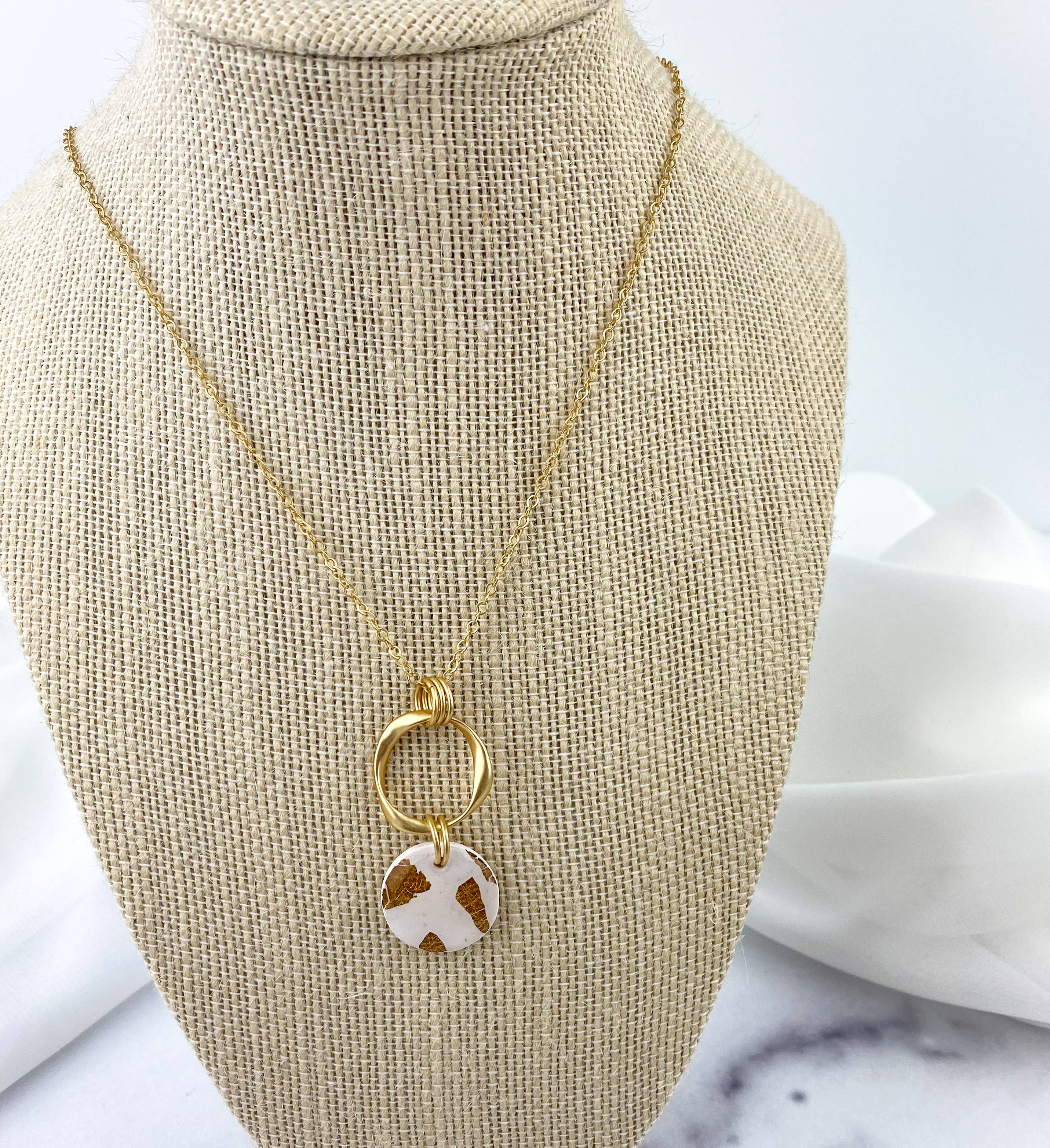 Light Shine - Wholesale Pendant/Charm Necklace - Maria Clay Necklace | White & Gold Statement Necklace2