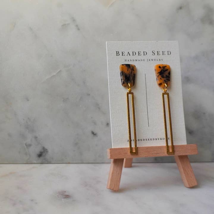 Brincos Compridos Pendentes com Prego Elevado em Forma de Concha de Tartaruga por atacado de Beaded Seed by Ronea