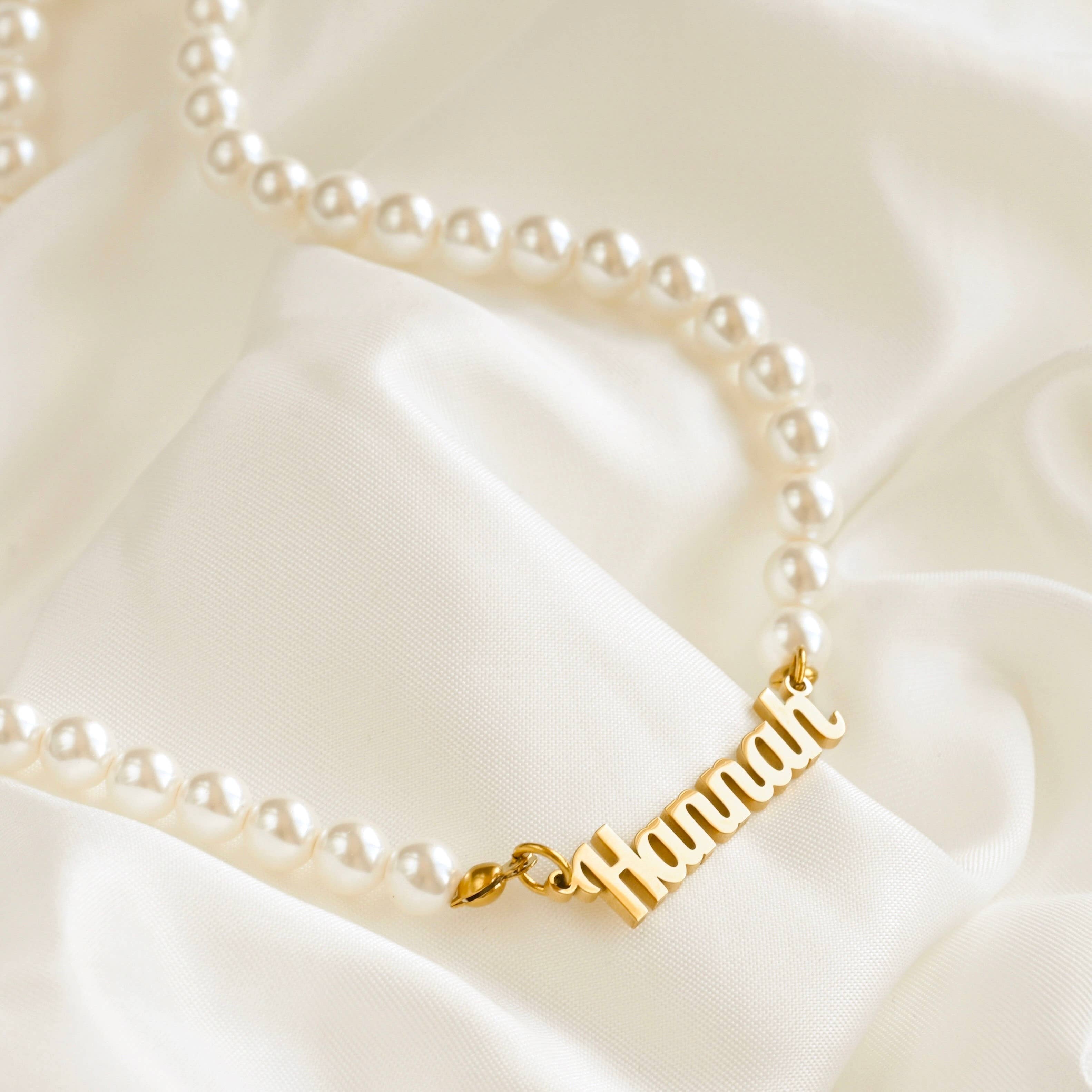 Blueyejewelry – wholesale Pendant/charm necklace – Pearl Name Necklace - 18k Gold Custom Pearl Necklace10