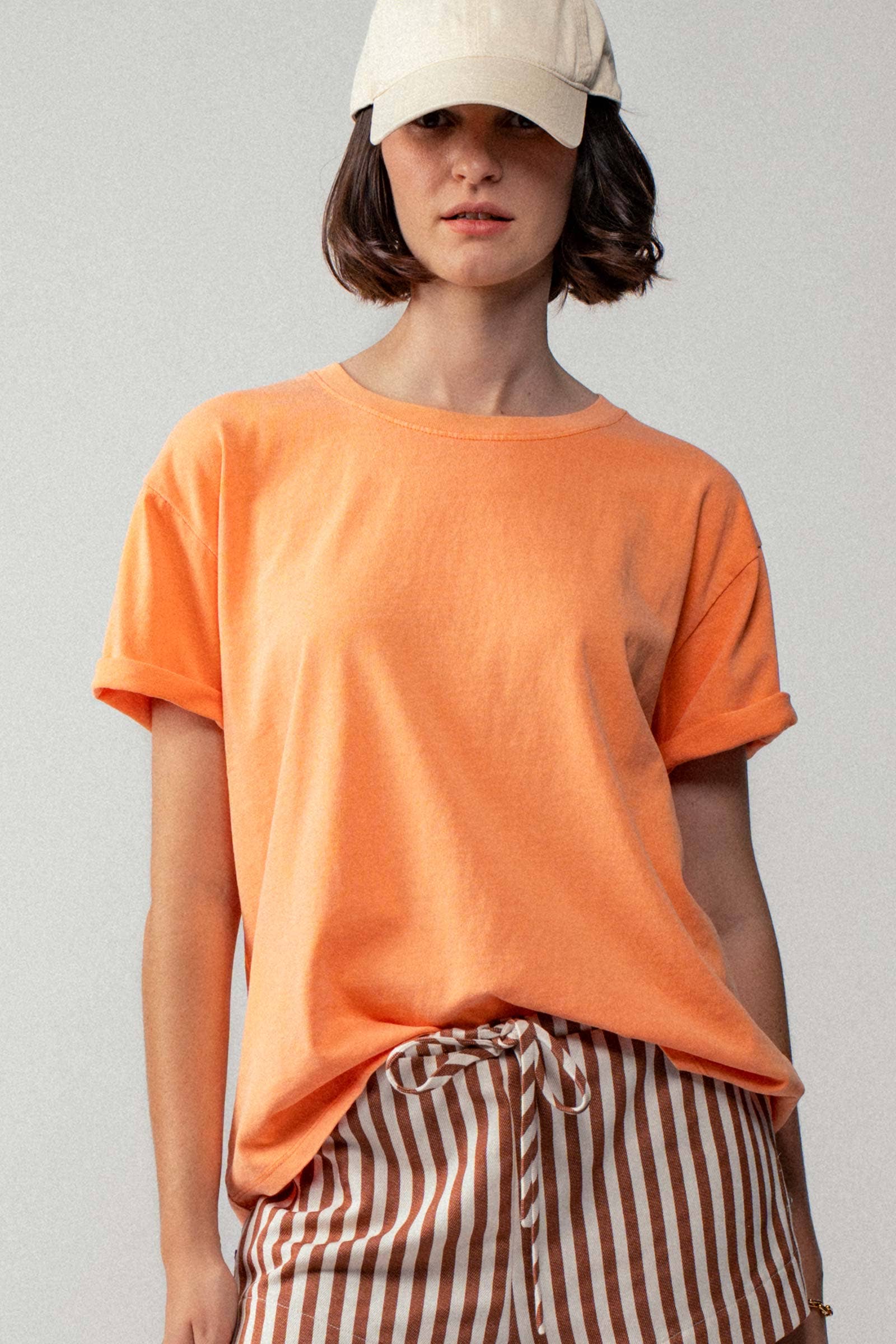 Urban Daizy - Wholesale T-Shirt - Women's - Loose Fit Short Sleeve Cotton Casual Top0