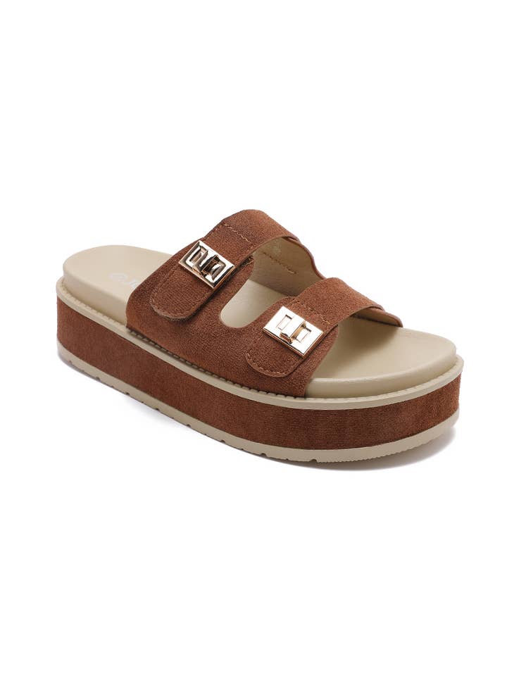 Joia Paris - Wholesale Sandals - Women's - Thick-soled clogs with trendy buckles H8-93311