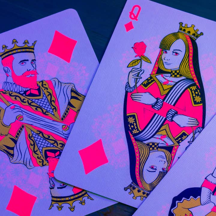 Card-Addiction.com - Wholesale Playing Cards - Bicycle NEON Pink Playing Cards (Star-Fire Pink) GLOWS in UV3