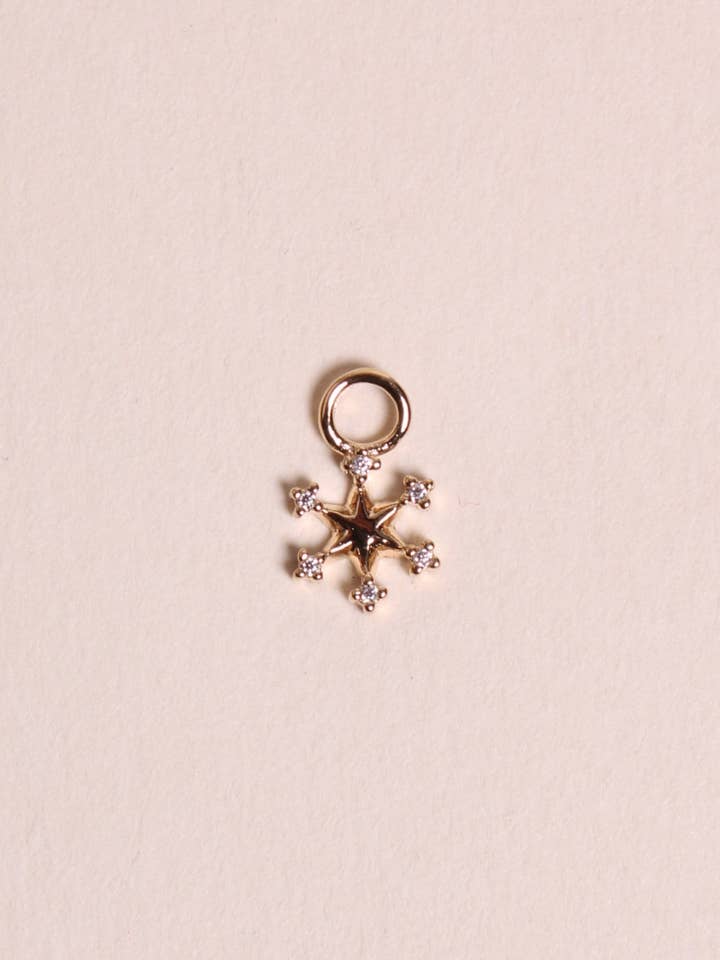 Charms Saliha for wholesale by Waekura