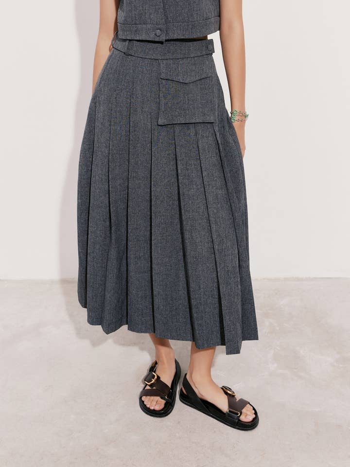 À Tous - Jupe mi-longue plissée taille haute - Élégance sur mesure pour la vente par SGLOKAL