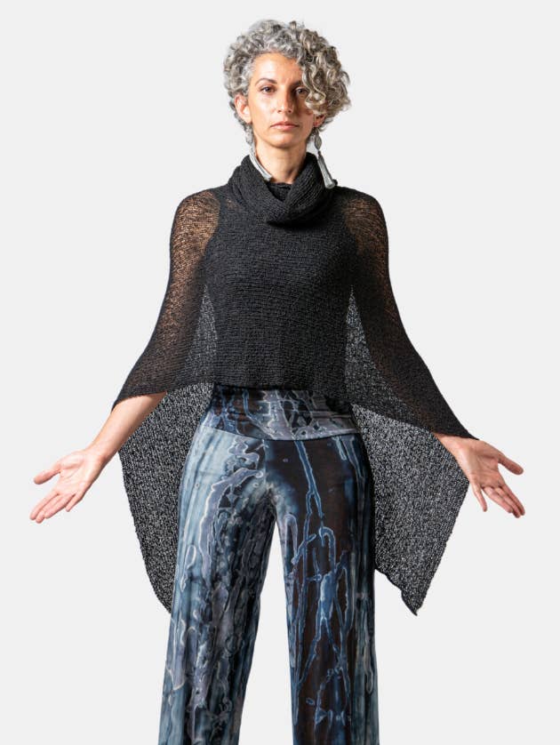 Hands To Hearts - Wholesale Knit Top - Women's - The Weekender7