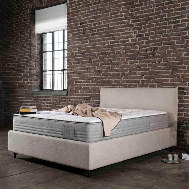 Model V Mattress - Reverso® - Super King UK 180 x 200cm for wholesale by Niorem®: Design Beds & Mattresses from Italy
