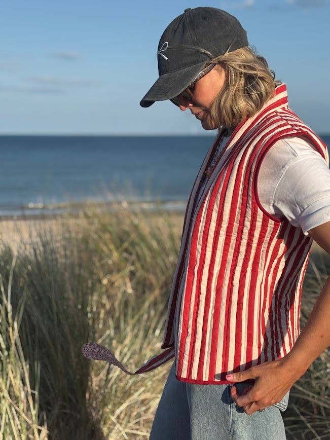 LNH EDIT - Wholesale Outerwear Vest - Women's - Luna red striped Quilted Gilet0
