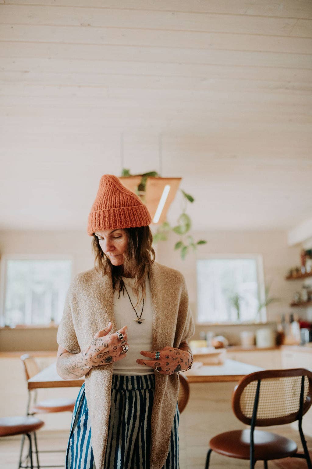 Happy French Gang - Wholesale Wrap - Women's - Hand-loomed Camel Laurette Shawl, Undyed Alpaca6