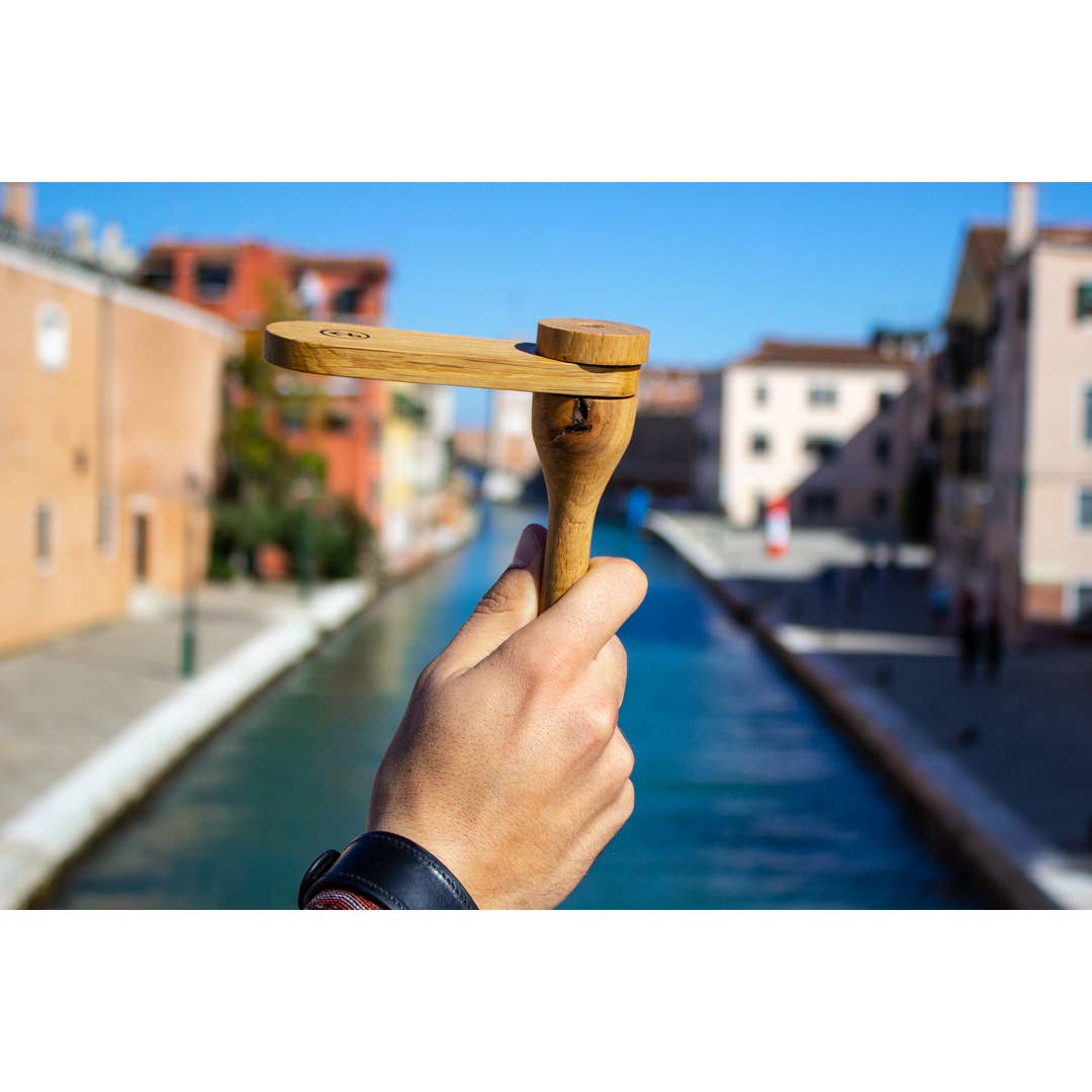 Pieces of Venice - Wholesale Musical Toy - Kids & Baby - Tric and Trac in Venetian wood, from tradition to today9