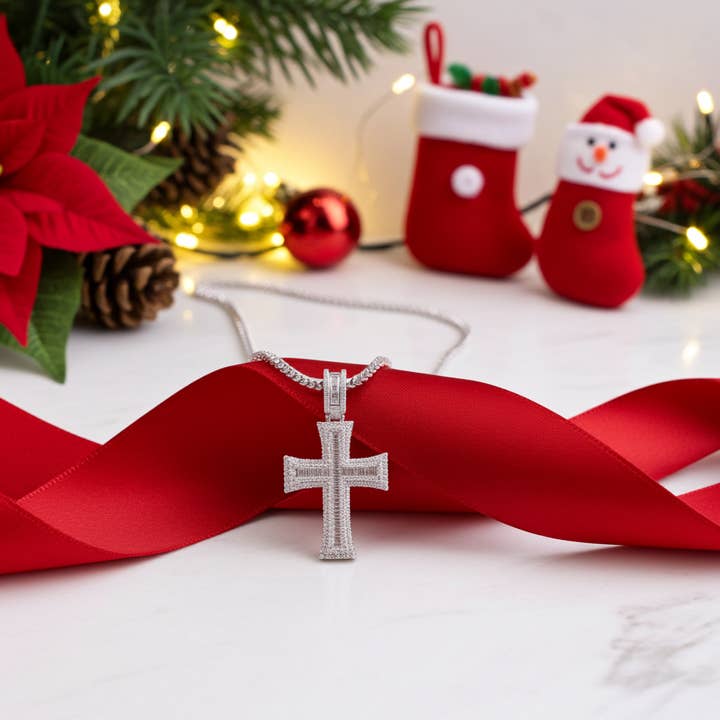 Pendentif Croix en Moissanite Clr. D VVS 2,25ct en Argent Sterling Blanc 925 de King Of Bling pour Femme pour la vente par KING OF BLINGS