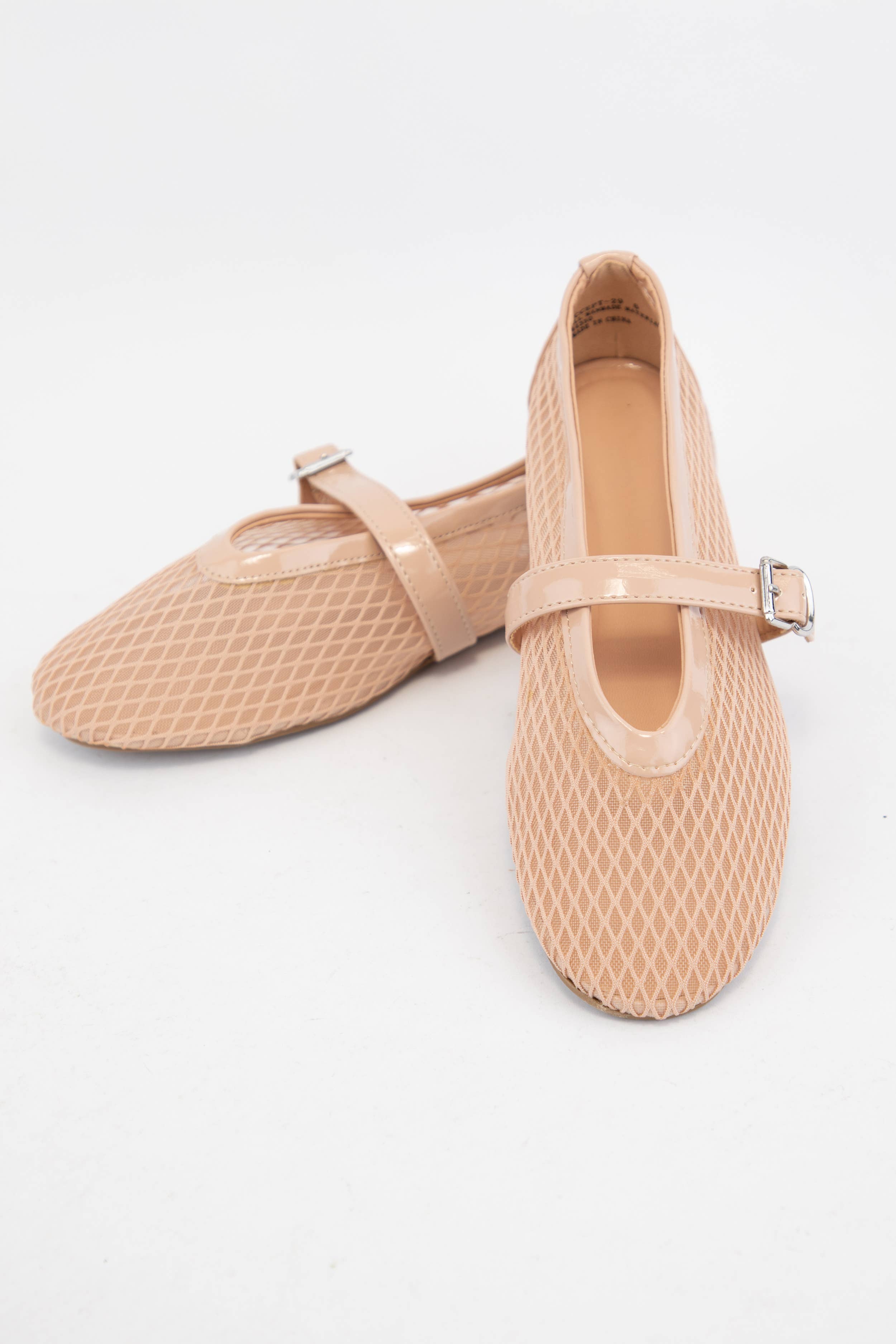 CCOCCI – Sapatos rasos por atacado – Sapatilha CCOCCI com parte superior em malha de rede e biqueira redonda com fivela ajustável7