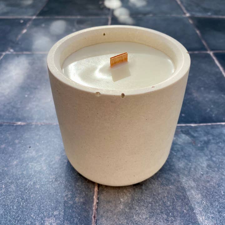 Concretely Co – wholesale Jar/filled candle – Concrete Container Candle1