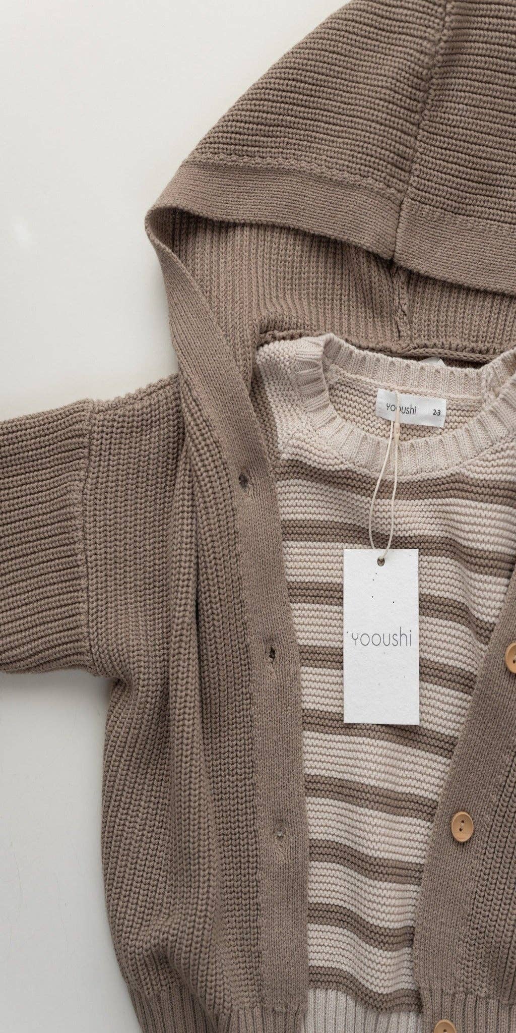 Yooushi - Wholesale Cardigan - Baby - Chocolate Chip Hooded Knit Cardigan4