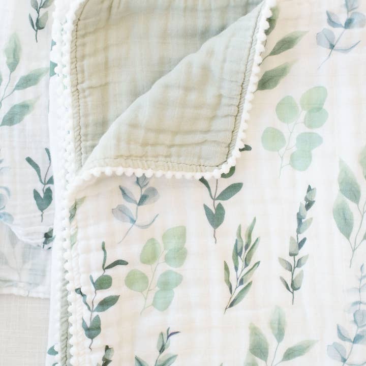 Fawn & Foster - Wholesale Quilt - Kids & Baby - Organic Muslin Gauze Quilt Baby Blanket | Sage Leaves Green