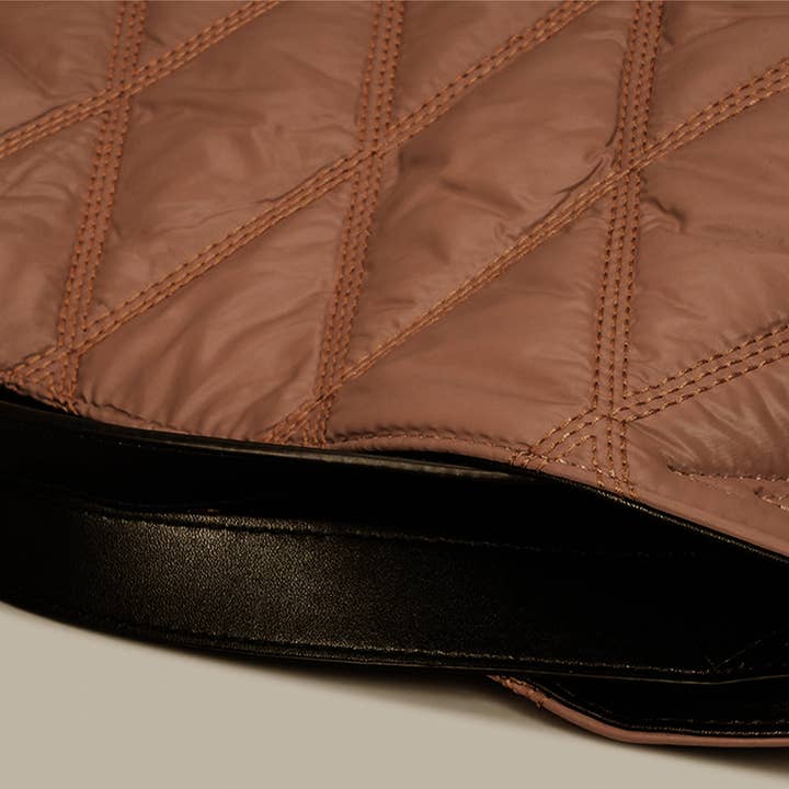 wandf - Wholesale Backpack - Women's - Diamond Quilted Down-Filled Solid Color Tote Bag for Travel6