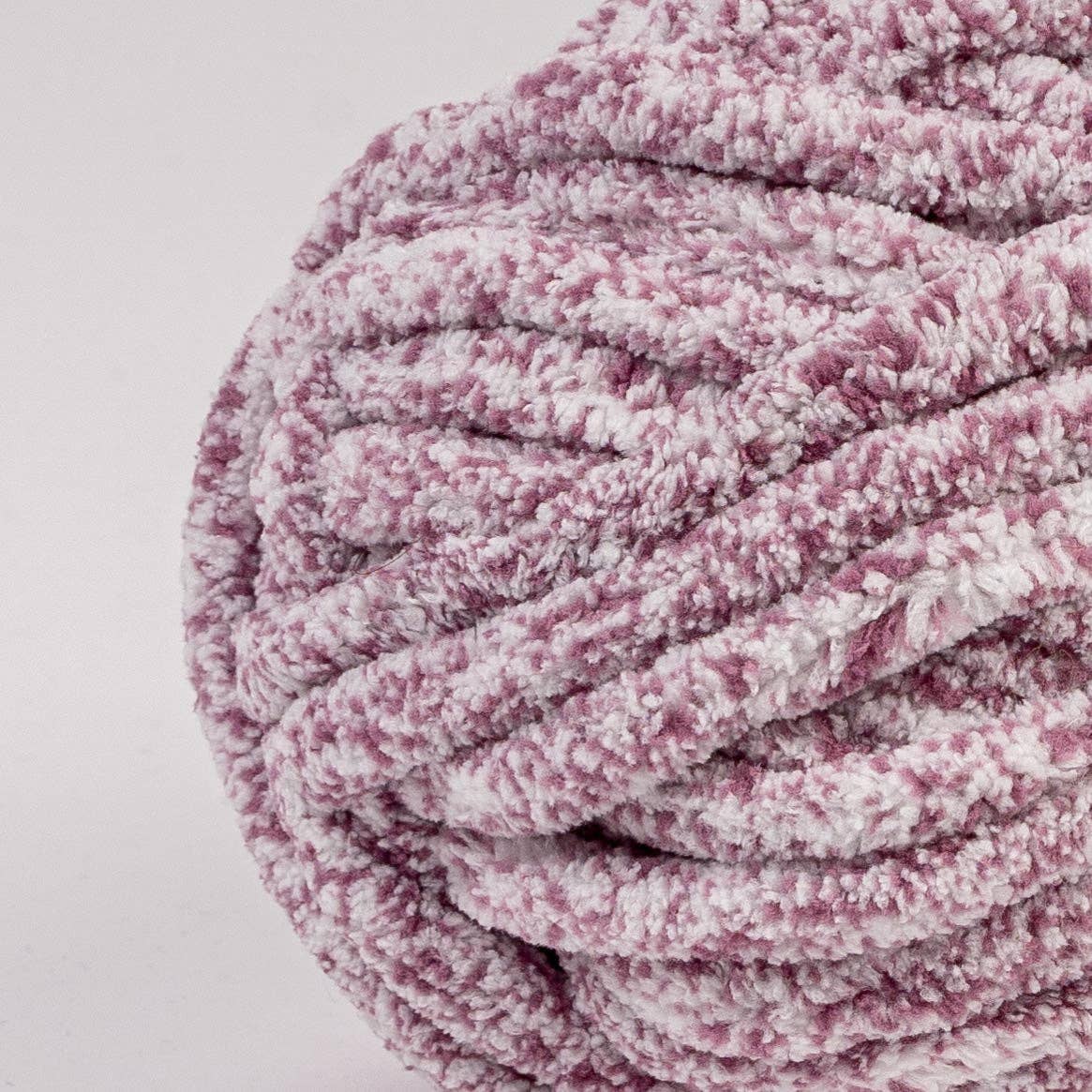 Crafted by Catherine - Wholesale Yarn - Chunky Heather Yarn | 7oz/200g | Super Bulky #6 | Pack of 49