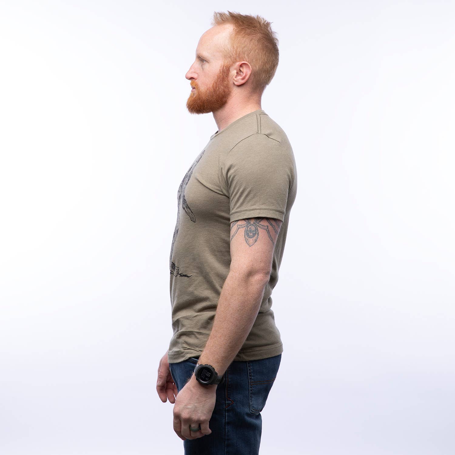 Counter Couture – Engroshandel T-shirt med print - Herre – Sasquatch T-shirt | Bigfoot | Grafisk T-shirt | Skærmtrykt2