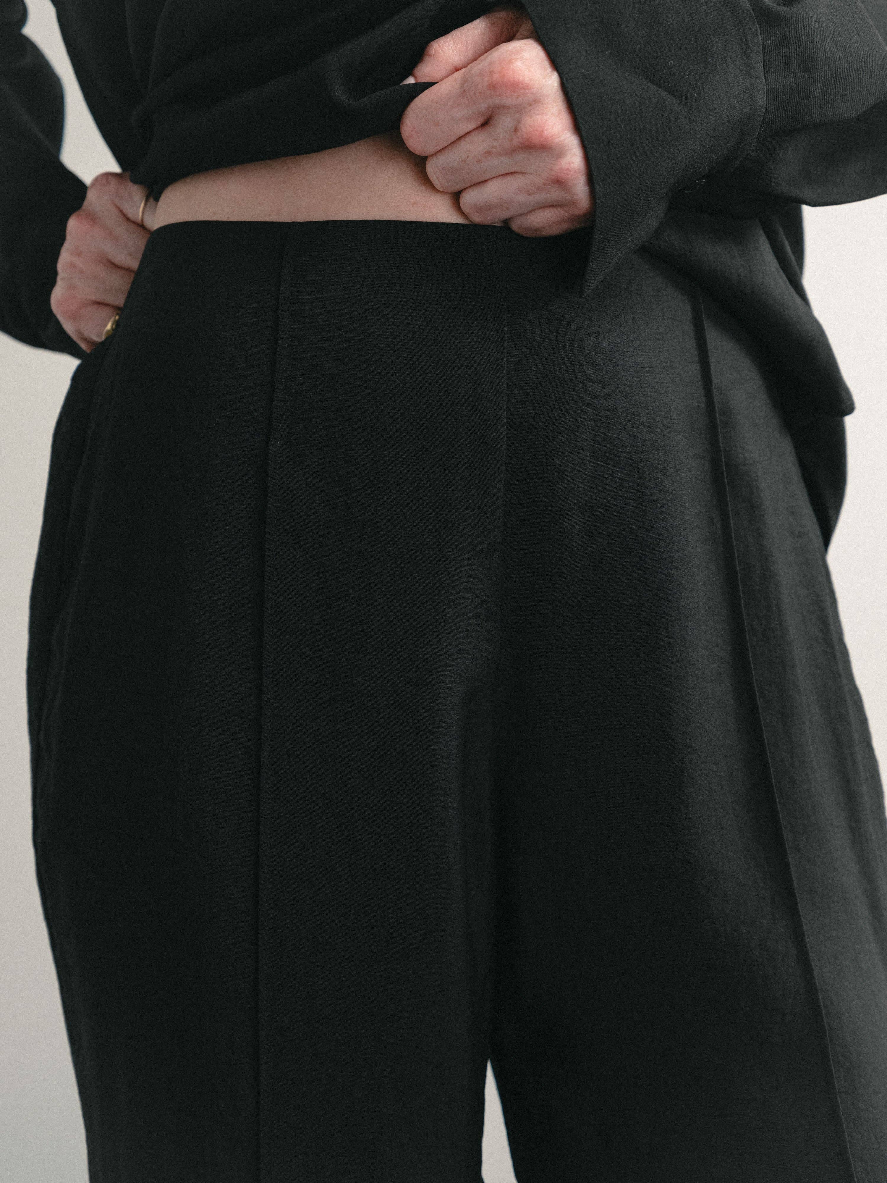 Black Prance Pant for wholesale on Faire3