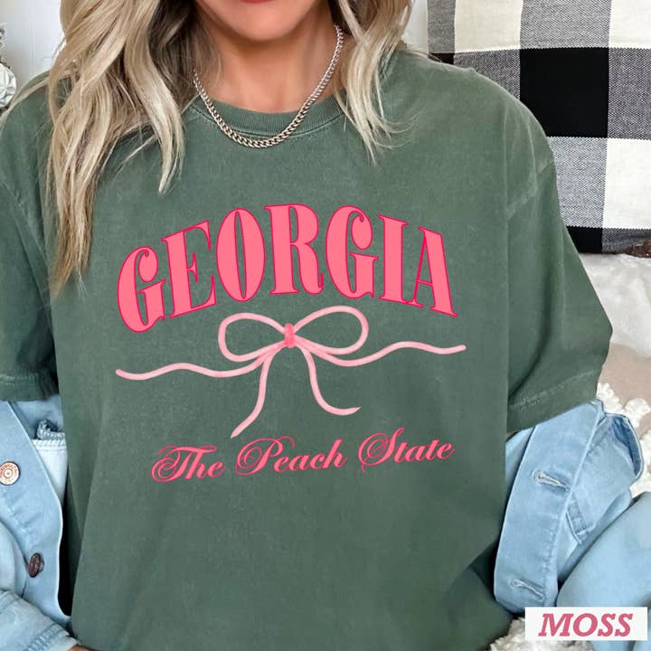 Shoppe SHC – Großhandel T-Shirt (Grafikdruck) – Damen – Coquette Tee | Georgia Tee | Grafik-T-Shirt für Damen7