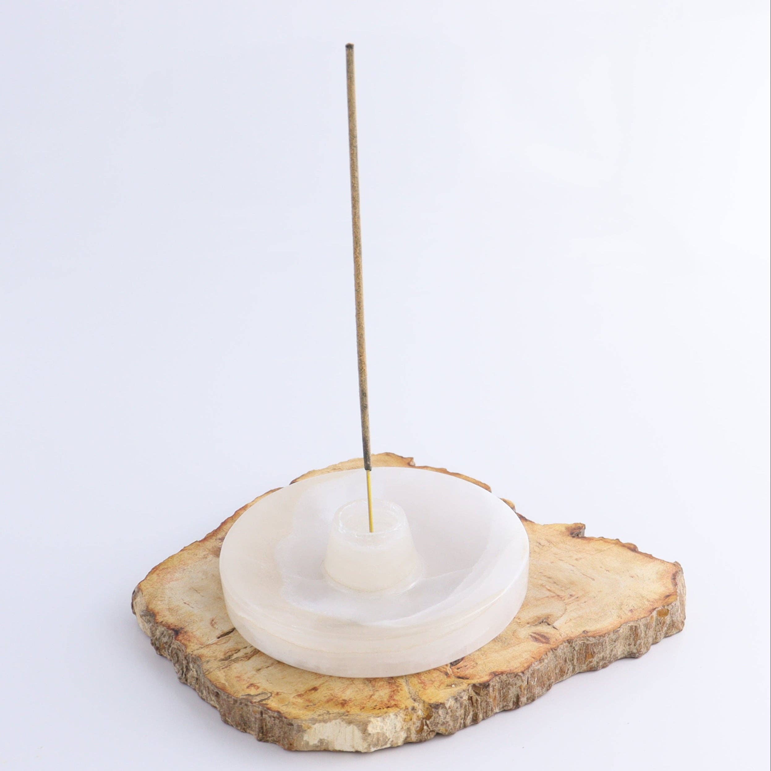 Mi Esperanza Minerals - Wholesale Incense Holder - One White Onyx Palo Santo and Incense Holder3