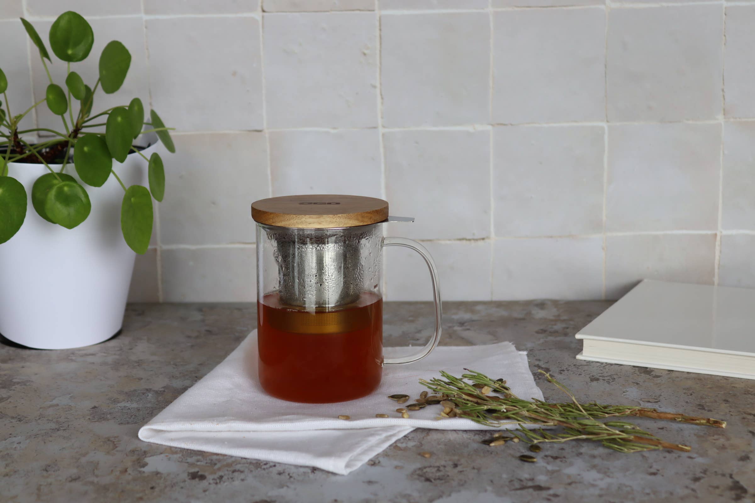 Ogo living - Wholesale Coffee/Tea Cup - Gustave borosilicate glass tea pot 450 ml3