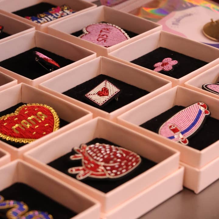 MALICIEUSE – wholesale Brooch – Valentine's Day Love Brooch, Handmade Fine Cannetille2