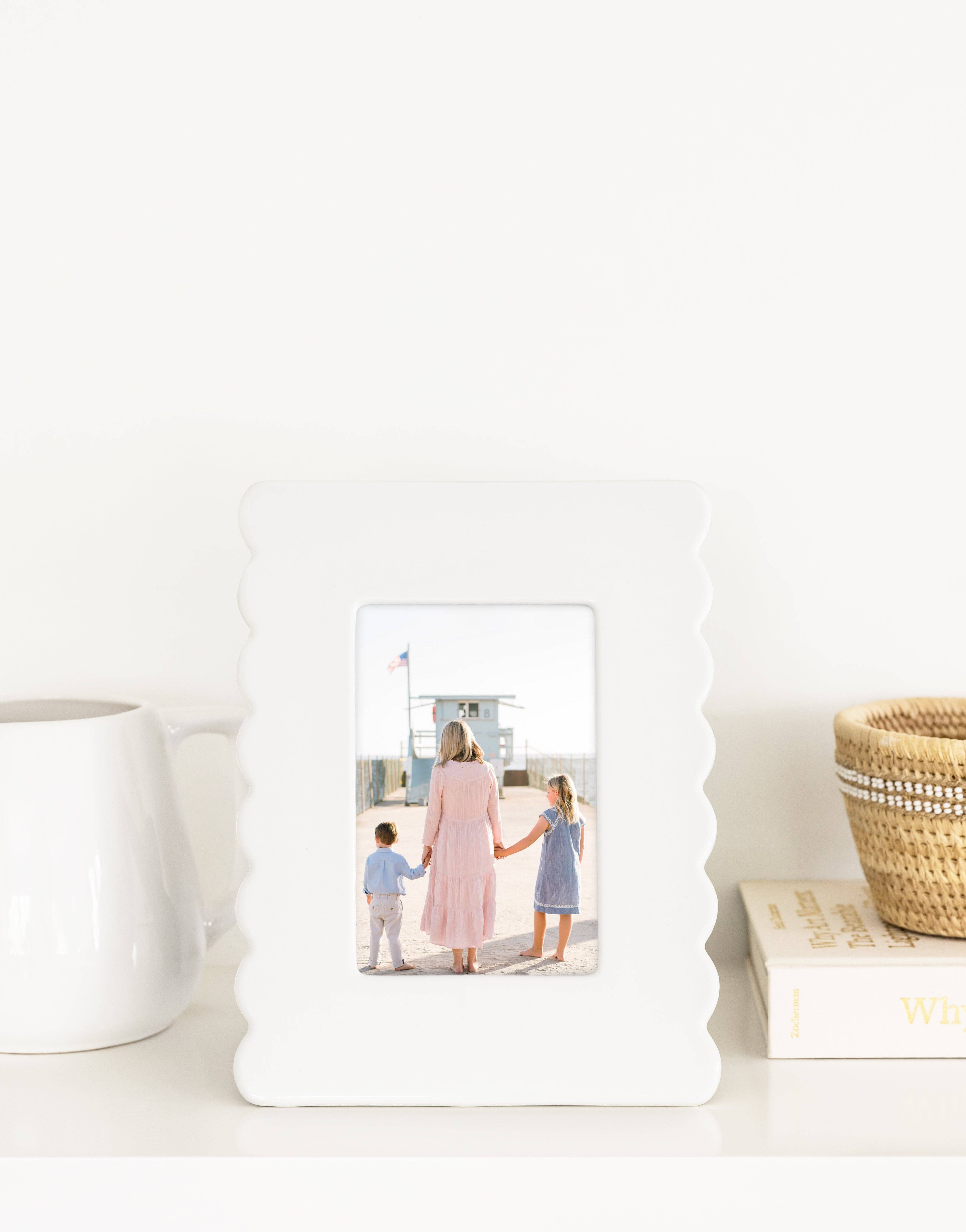 Sugar Paper - Wholesale Picture Frame - Picture Frame, Scallop2