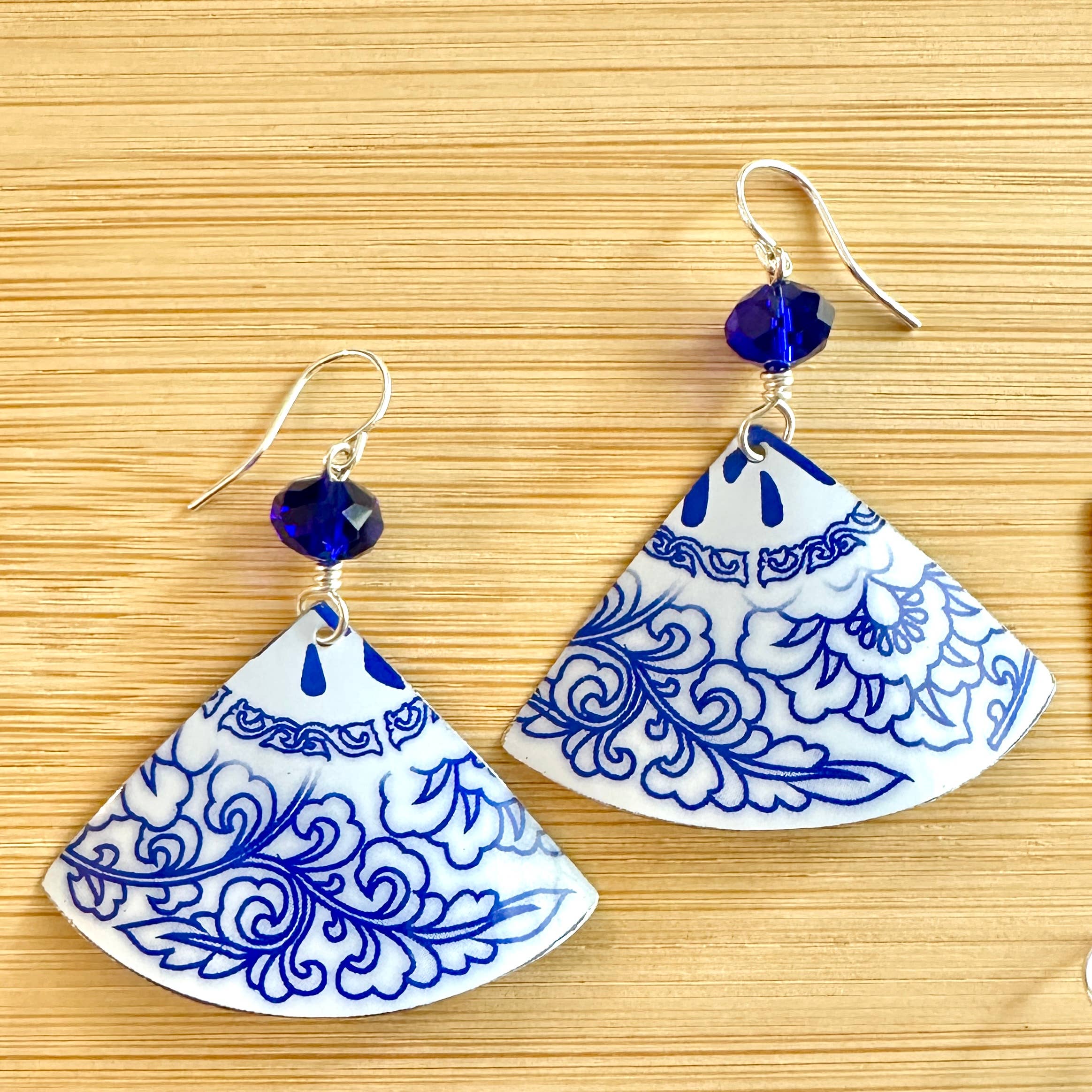 TTE Designs - Wholesale Dangle Earrings - Blue and White Chinoiserie Inspired Vintage Tin Earrings12