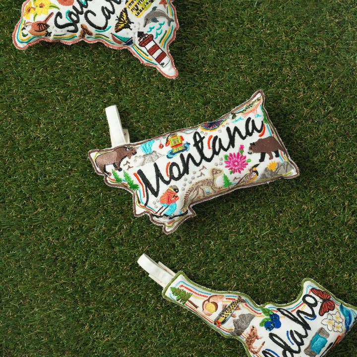 Speckle and Spot by Ore’ Originals – wholesale Pet toy – Dog – Wish You Were Here Dog Toy | South Carolina2