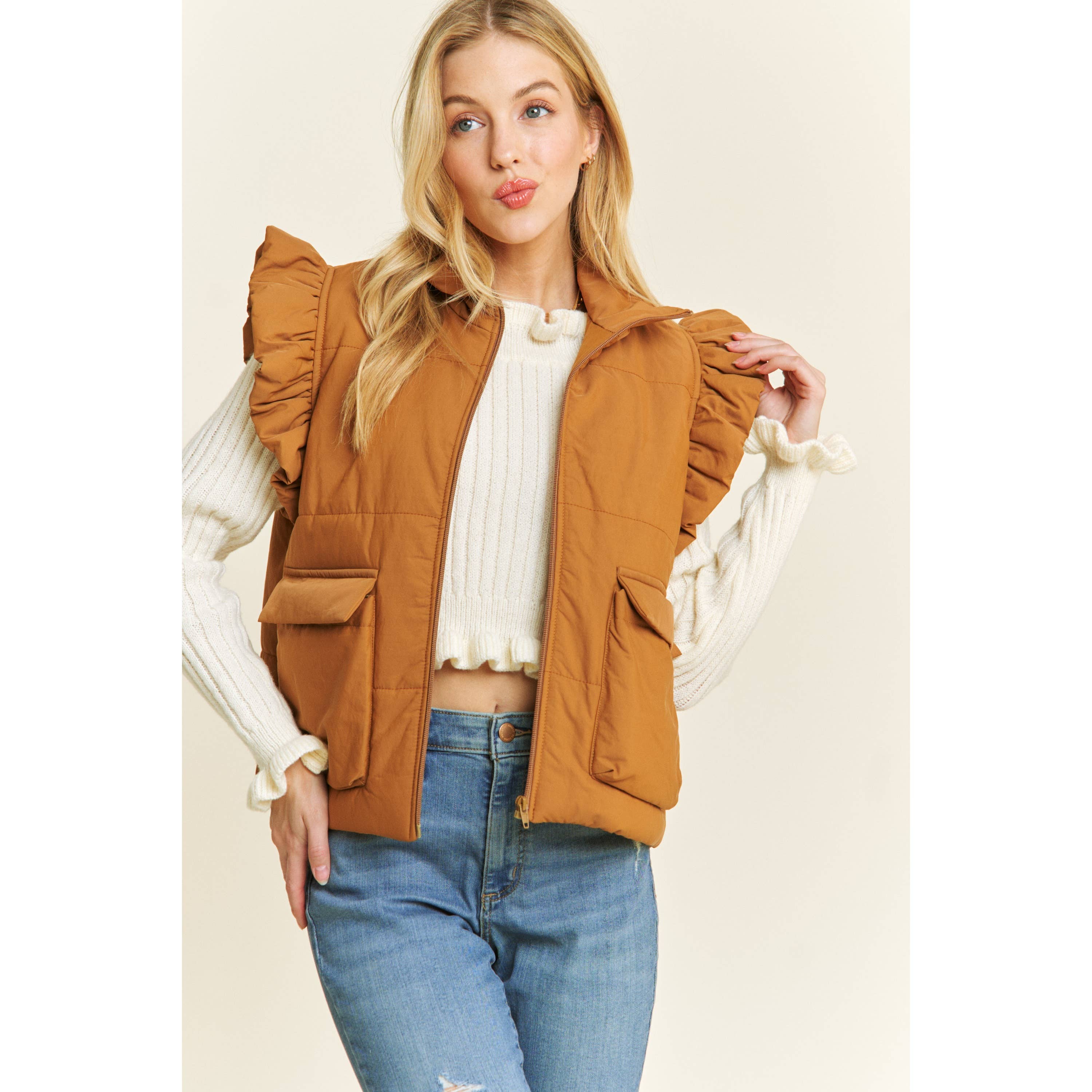 Sweet Generis - Vente Veste sans manches – femme - Veste matelassée zippée Everyday avec détails volantés aux emmanchures8