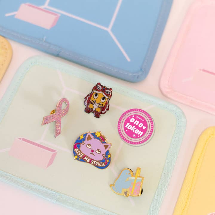 Bewaltz - Wholesale Backpack - Kids - Claw Machine Pin Collector Backpack - Singing Frog