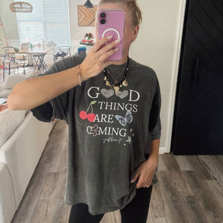 Heyluckyduck – wholesale T-shirt (graphic) – women's – Good Things Tee6